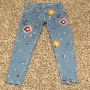 Espirit edc denim & dry goods light blue floral embroidered slim boyfriend jeans